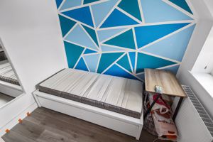 Photo 12- click for photo gallery